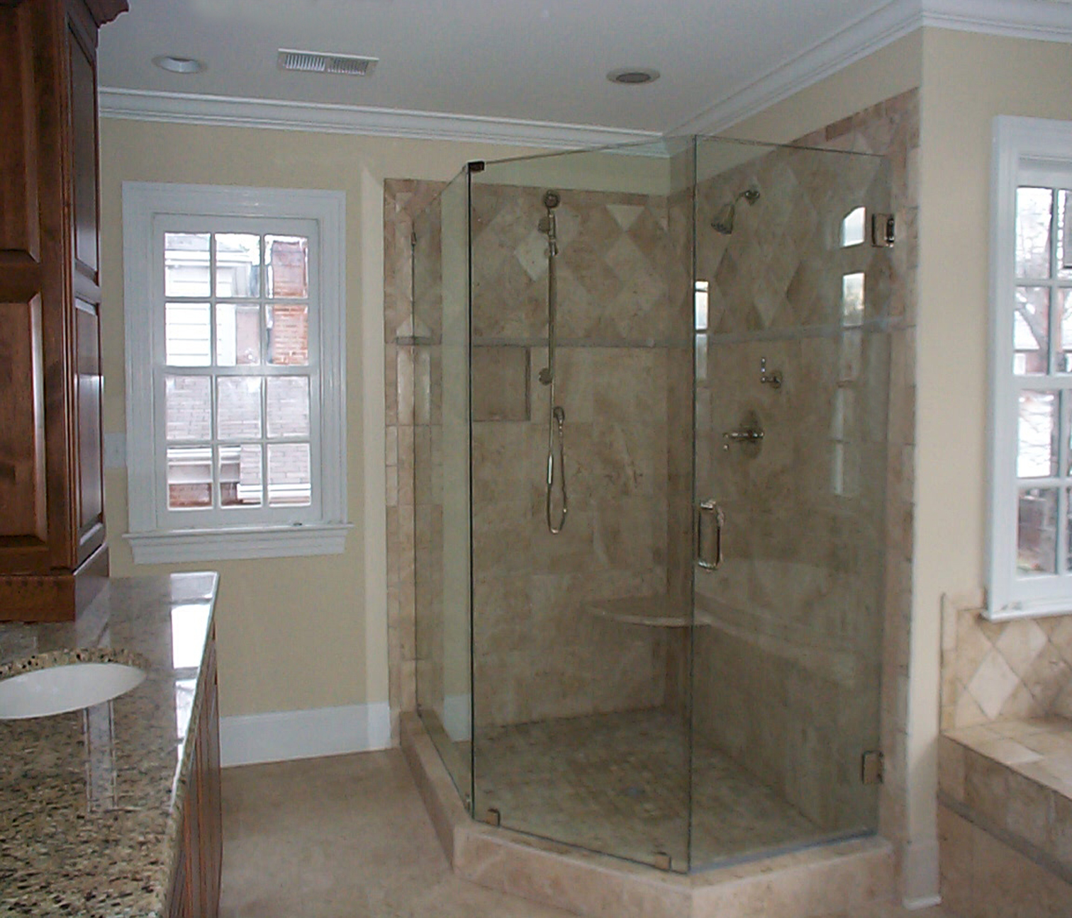 26 Neo angle frameless 3